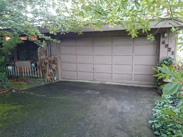 4021 57th Ave SW, Seattle, WA 98116