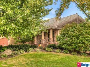 1517 S 152nd Cir, Omaha, NE 68144