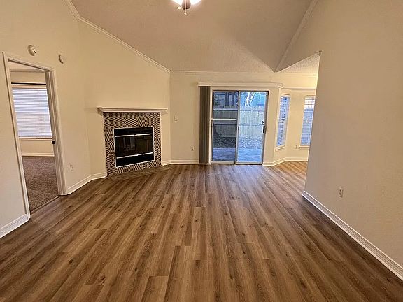 2nd image of 1875 Whispering Oaks Ln