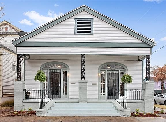 2nd image of 2938 Dumaine St