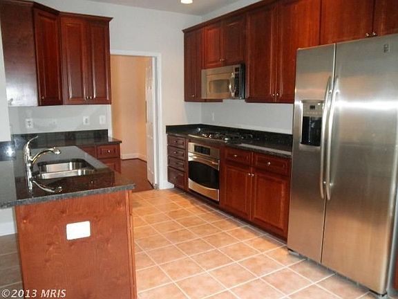 5th image of 14598 Crossfield Way
