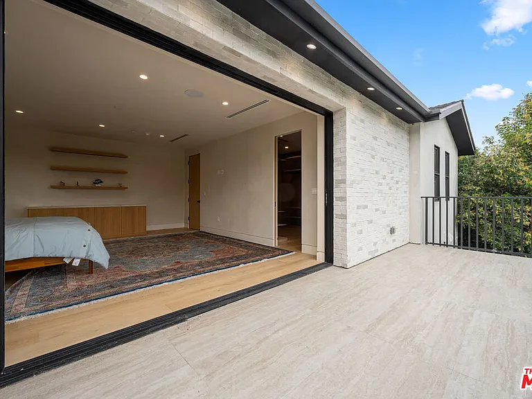4740 Sunnyslope Ave — Photo 35