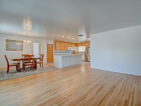 2nd image of 7109 Pickard Ave NE