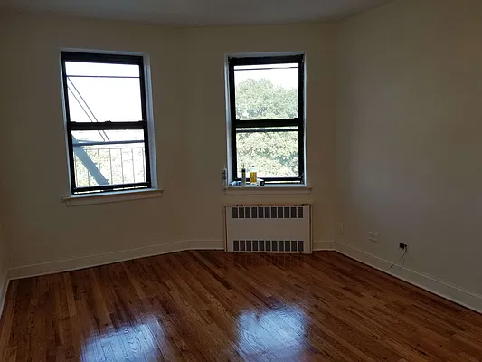 Rented by The Coop Connection LLC | media 28
