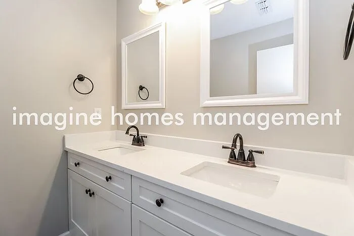 5826 Cedarwood Ct — Photo 11