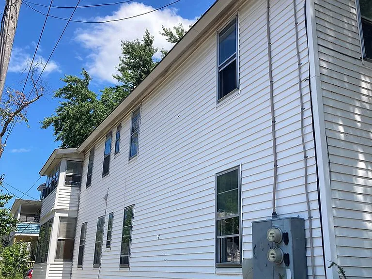 50-52 Howard St — Photo 55