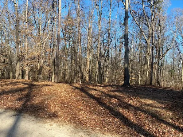 534 Nichols Rd #27, Pendergrass, GA 30567