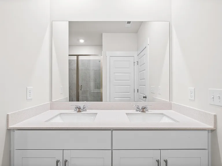 319 Lacewing Ln — Photo 19