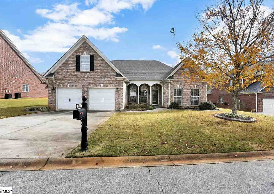 1st image of 216 Haddington Ln