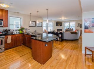 31 Humphreys St UNIT 1, Dorchester, MA 02125