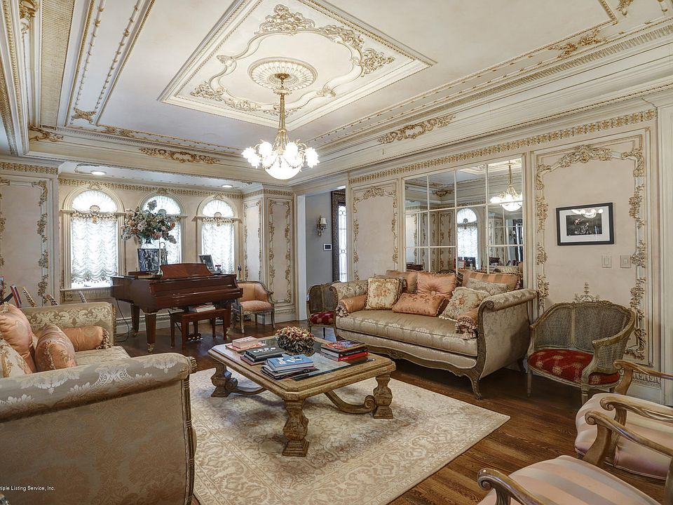 7 Buttonwood Rd, Staten Island, NY 10304 Zillow