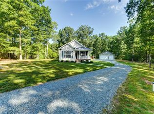 215 Mitchell Point Rd, Mineral, VA 23117