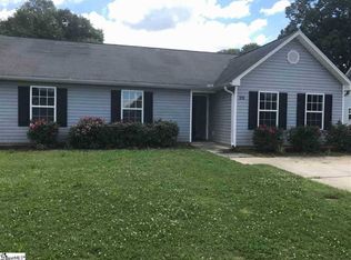219 Cornerstone Ct, Simpsonville, SC 29681