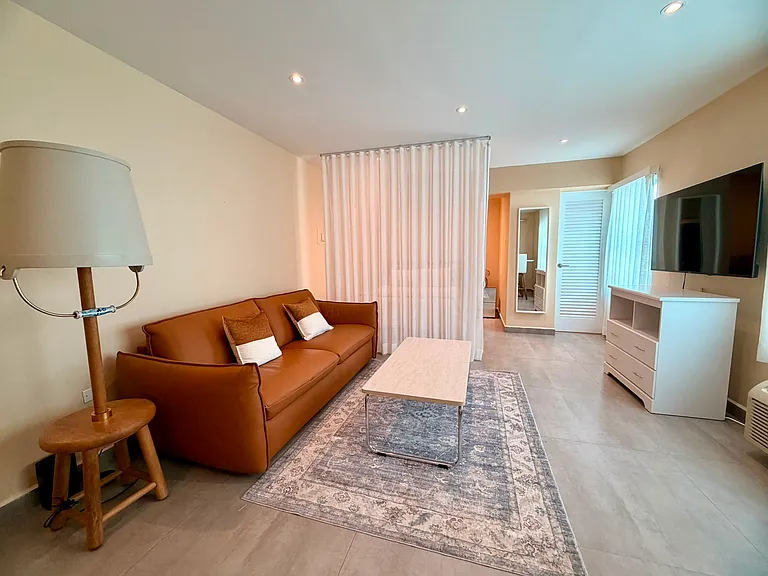 1123 Cll Seaview #3B — Photo 2