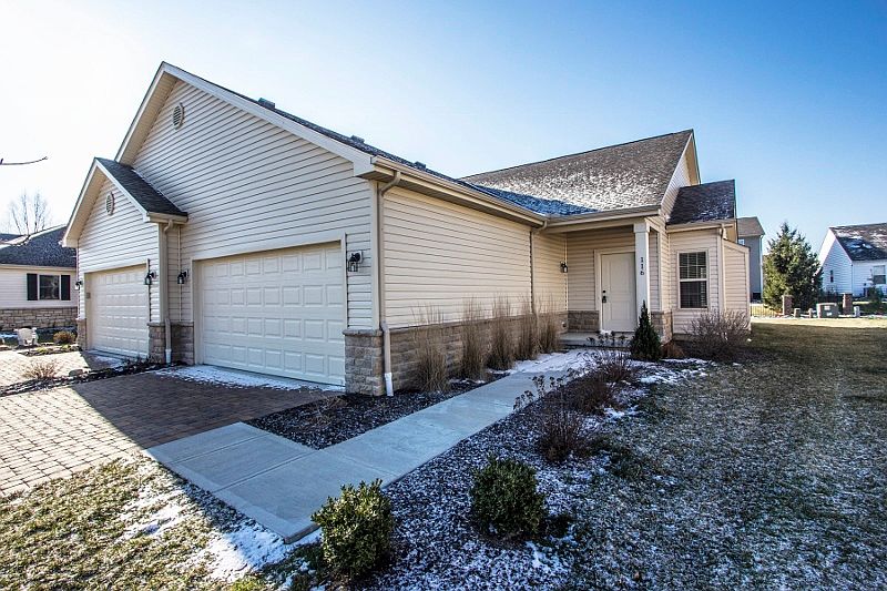 1st image of 116 Braddington Ct