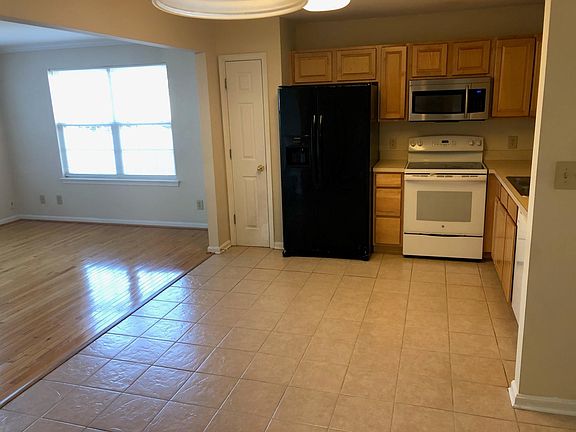 5th image of 7010 Wytheville Cir