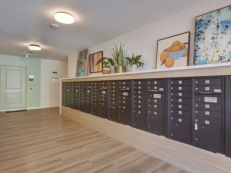 5257 Mount Etna Dr — Photo 10