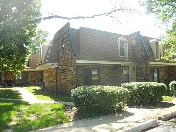 3rd image of 7774 Woodward Ave