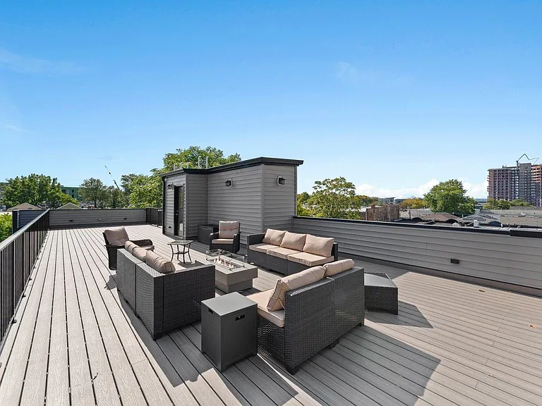 335 Virginia Ave #2 — Photo 31