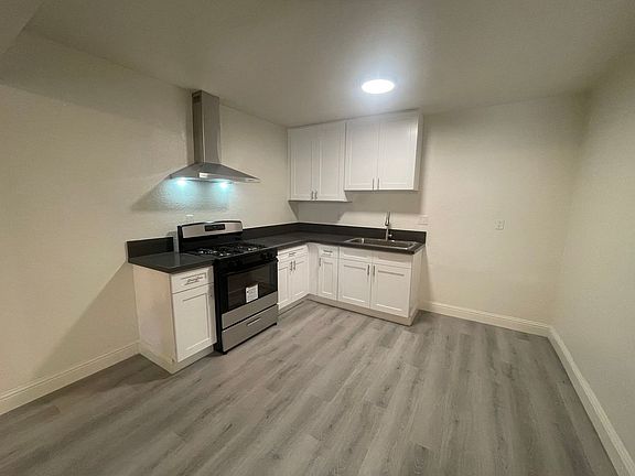 4th image of 1811 W Glen Ave APT 2