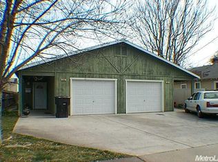331 N 3rd Ave, Oakdale, CA 95361