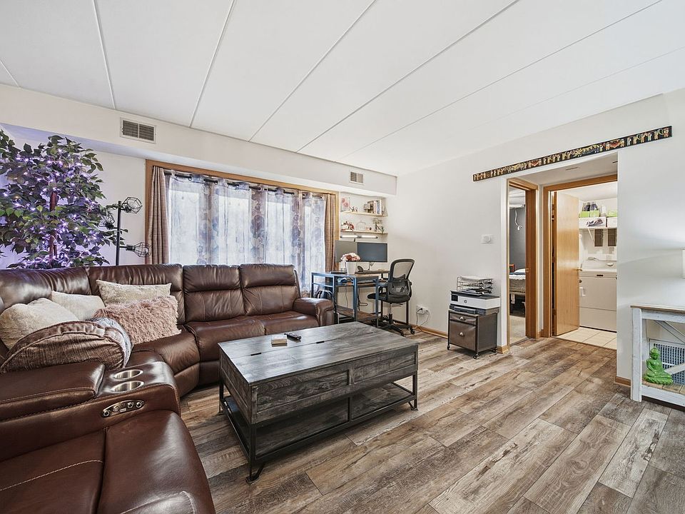 5140 Shadow Creek Dr Unit 5, Oak Forest, IL 60452 | Zillow
