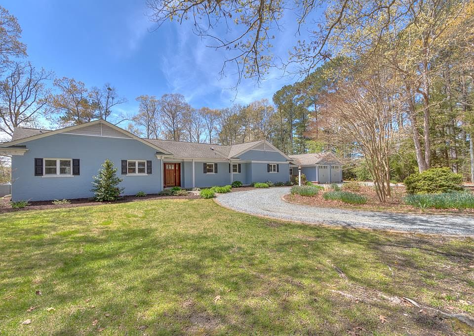 1st image of 475 Lee Dale Dr