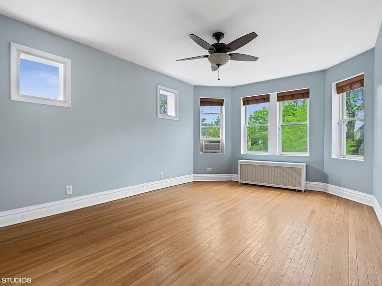 2839 N Sawyer Ave #2S — Photo 3