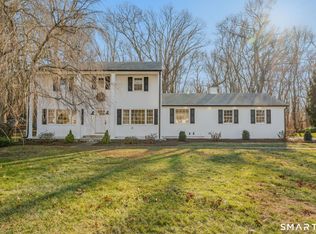 87 Colony Road, Groton, CT 06340