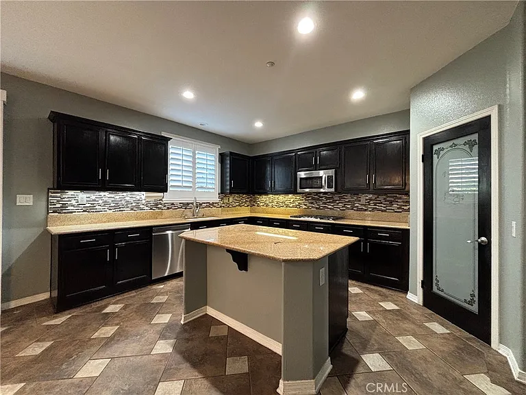 7459 Tuolumne Ln — Photo 11