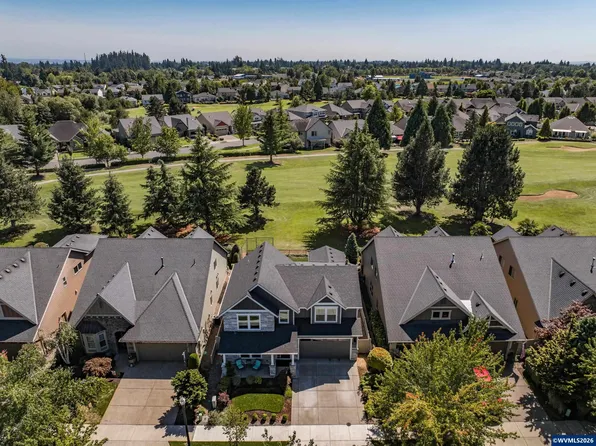 494 Troon Ave, Woodburn, OR 97071