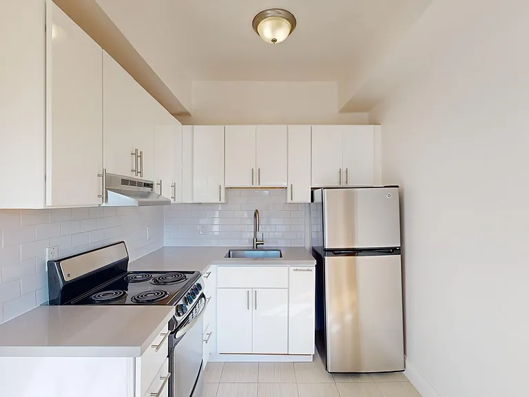 755 O'Farrell Street — Photo 6