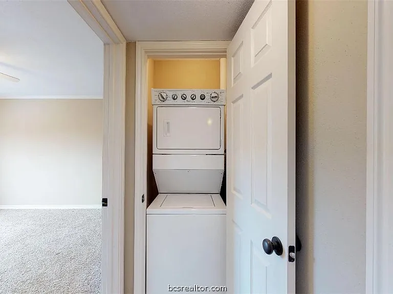 904 University Oaks Blvd #22 — Photo 21