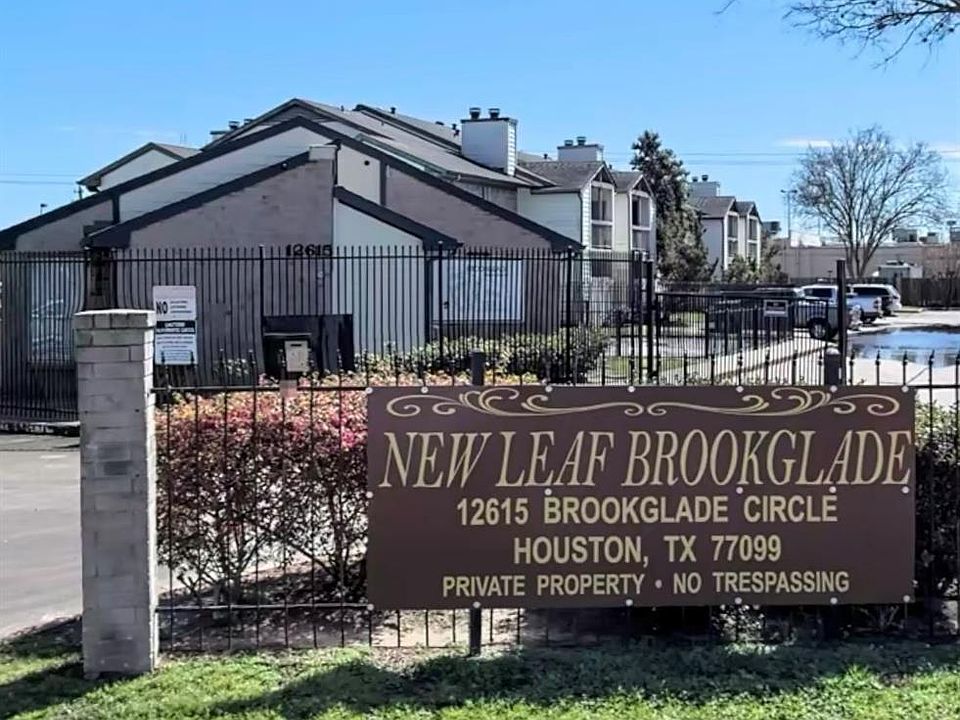 1st image of 12615 Brookglade Cir #5