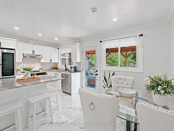 3rd image of 1129 Lindy Ln