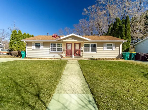 815-817 Sweeney Road, Edgerton, WI 53534