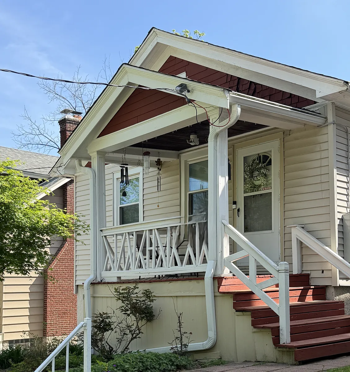 Building Photo - Lilac Ave