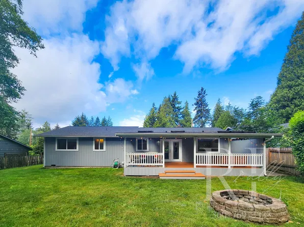 8120 NE Seawind Ave, Poulsbo, WA 98370