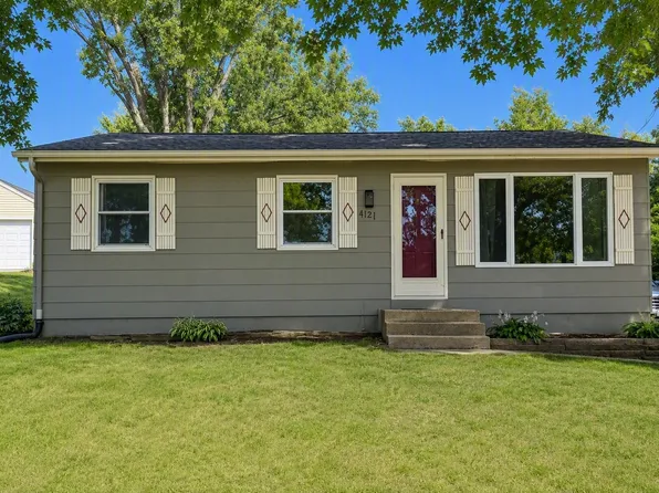 4121 SE 10th St, Des Moines, IA 50315