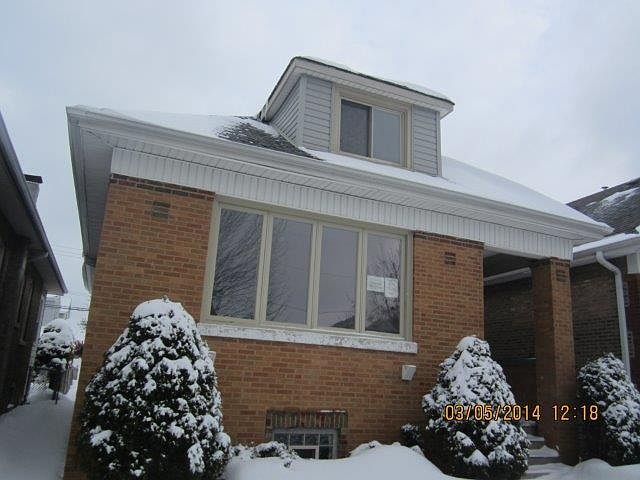 1st image of 3251 N Narragansett Ave