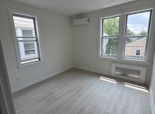 16414 77th Rd #2, Fresh Meadows, NY 11366