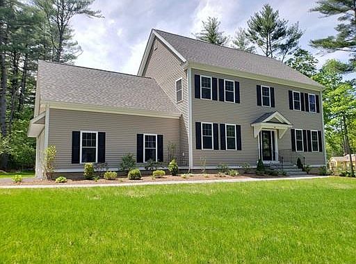 1st image of 8 Westfield Dr