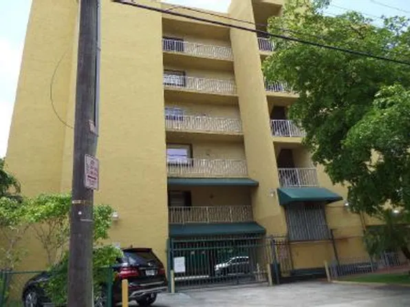 1855 SW 1st St APT 503, Miami, FL 33135