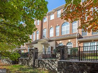 4461 Beacon Grove Cir #B, Fairfax, VA 22033
