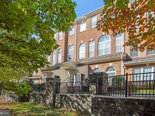 4461 Beacon Grove Cir #B, Fairfax, VA 22033