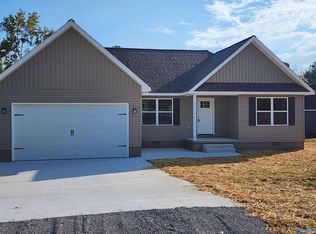 20 Vfw Rd, Rainsville, AL 35986