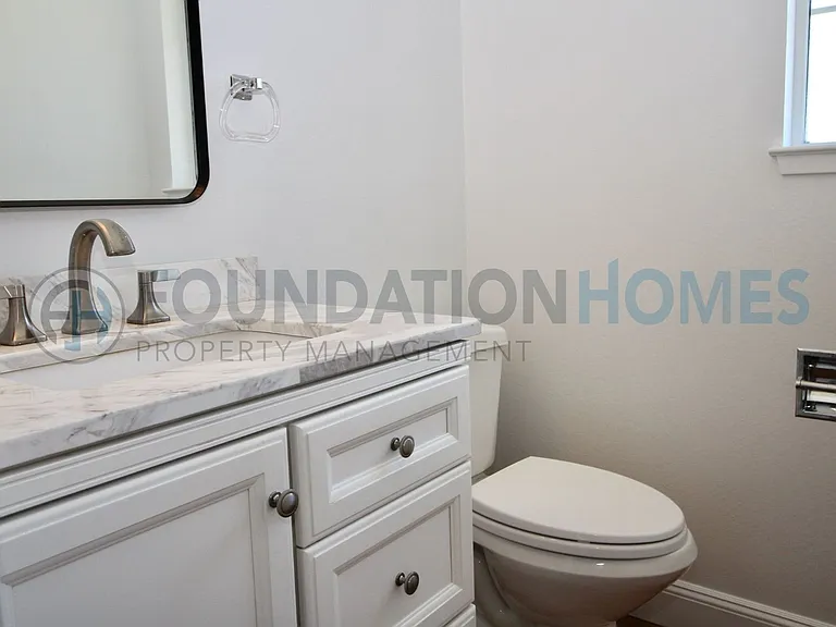 742 McClay Rd — Photo 16