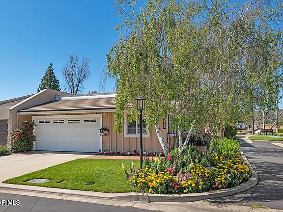 3rd image of 2686 Lakewood Pl