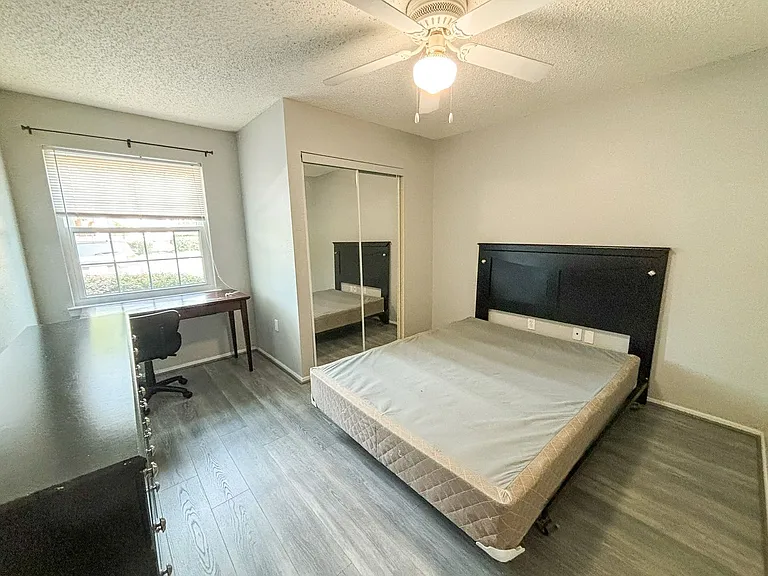 3705 SW 27th St #317 — Photo 12