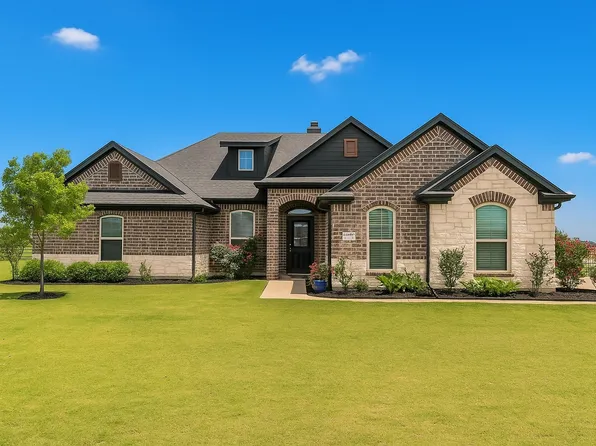 126 Esther Ct, Millsap, TX 76066